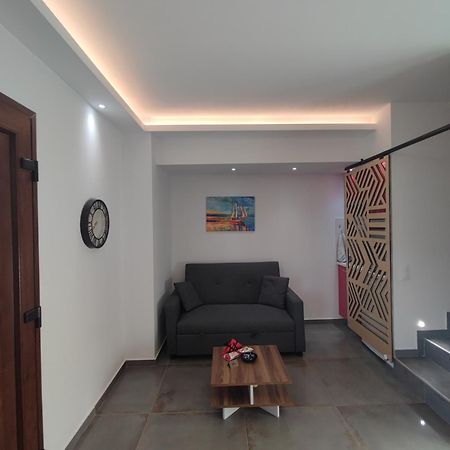 Theasis 5 Luxury Studio With Sea View Néos Marmarás Exterior foto