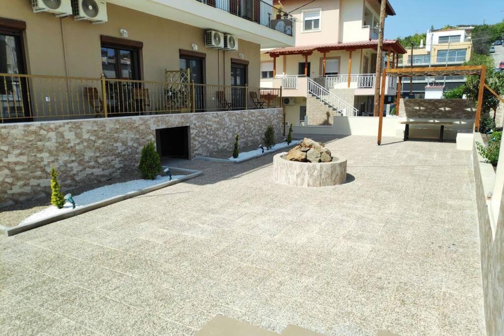 Theasis 5 Luxury Studio With Sea View Néos Marmarás Exterior foto